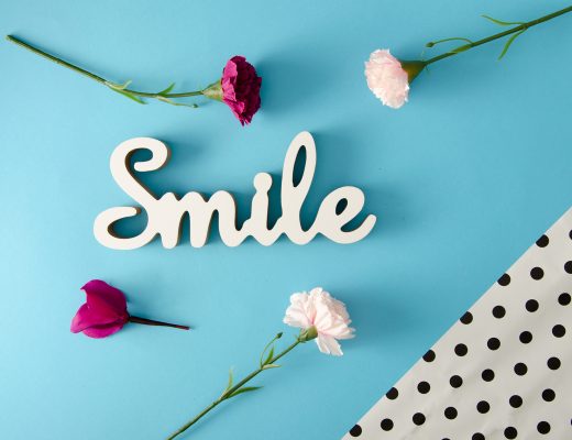 sourire fait partie des hbitudes des personnes positives